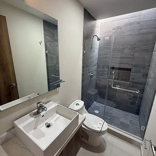 Venta de casa nueva al norte de Aguascalientes