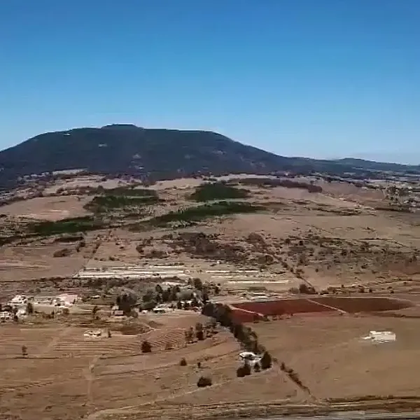 EXCELENTE TERRENO EN VENTA SOBRE AUTOPISTA MÉXICO-QUERÉTARO IB