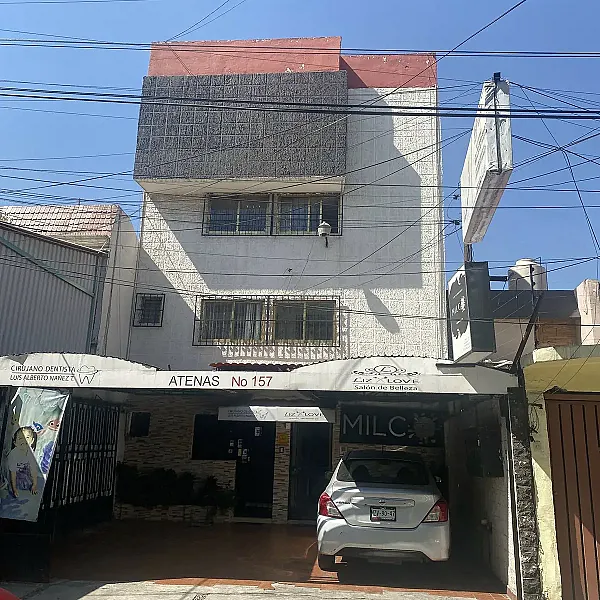 VENTA DE EDIFICIO CON USO DE SUELO, VALLE DORADO