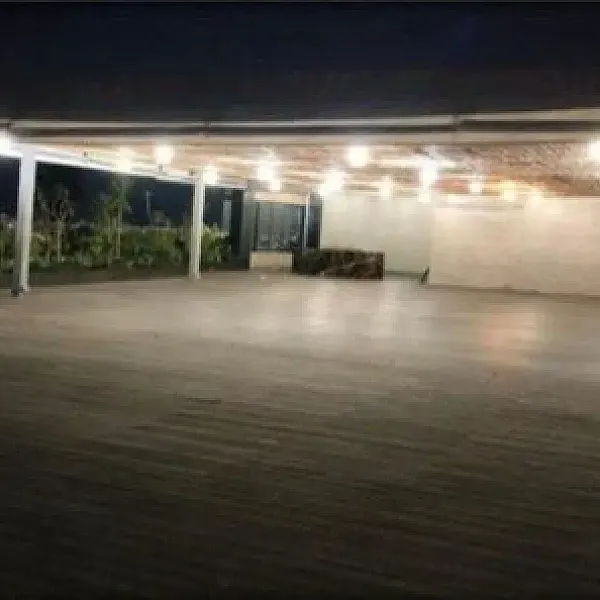 Renta de Local en Centro Comercial en Lomas de Tecamachalco, Naucalpan  GM710