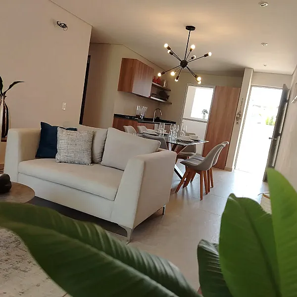 Condo en Venta en Acapulco Diamante | 2 Recámaras | Alberca | $3,570,000