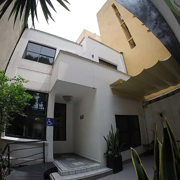 Renta de Casa Para Oficinas en del Valle, Entre Av Coyoacán y Amores CT938
