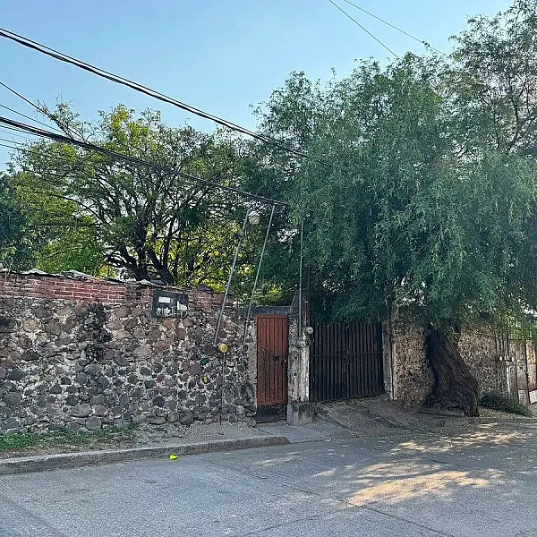 Se VENDE Terreno de 1,600 m² en el Centro de Cuautla  ¡Oportunidad de Inversión!