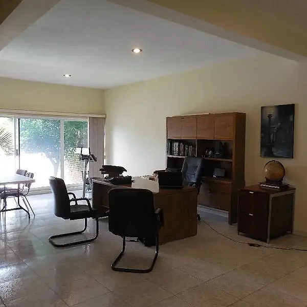 Residencia  en venta Fraccionamiento Burgos Bugambilias, de  4 recamaras