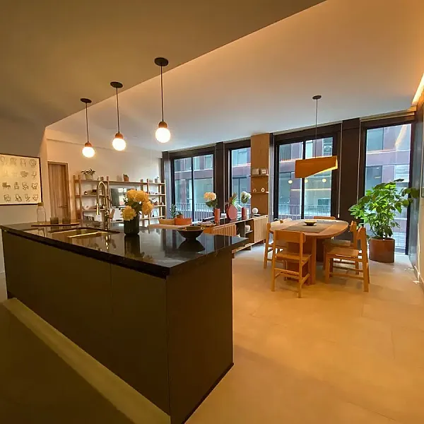 Departemento con balcón en Venta La Roma