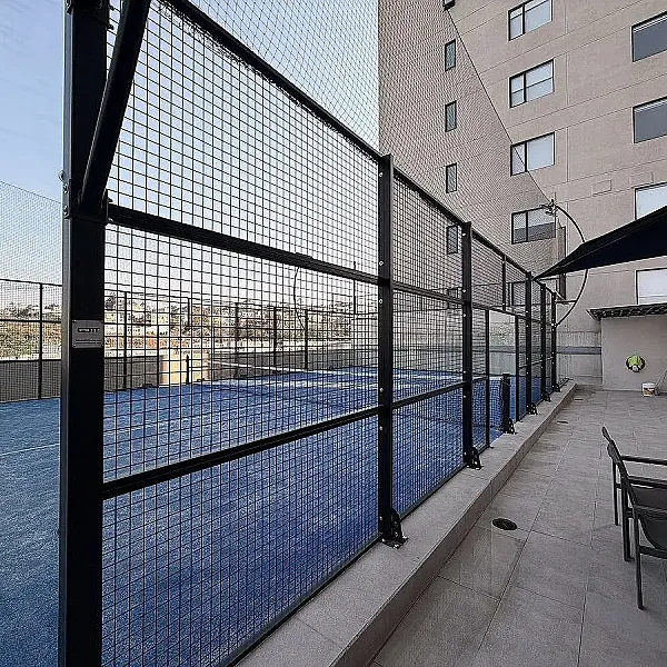 Se VENDE departamento con balcón en Cumbres Herradura