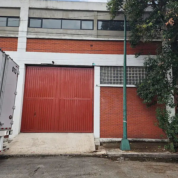 RENTA DE NAVE EN VALLEJO 