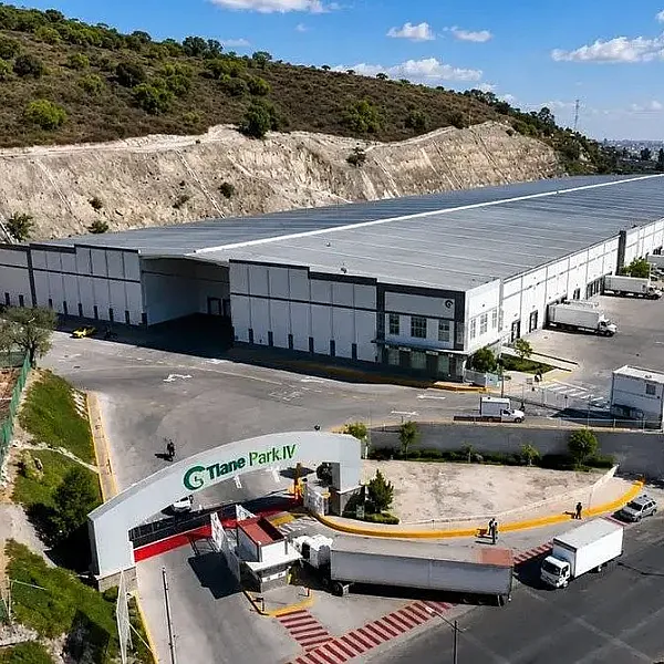 Renta de Bodega en San Pedro Barrientos, Tlalnepantla GM736