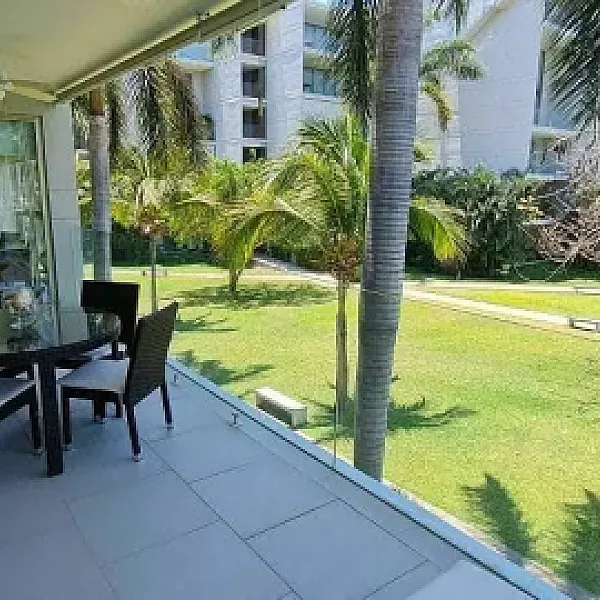 Departamento en venta con terraza con vista a la marina, en Ixtapa