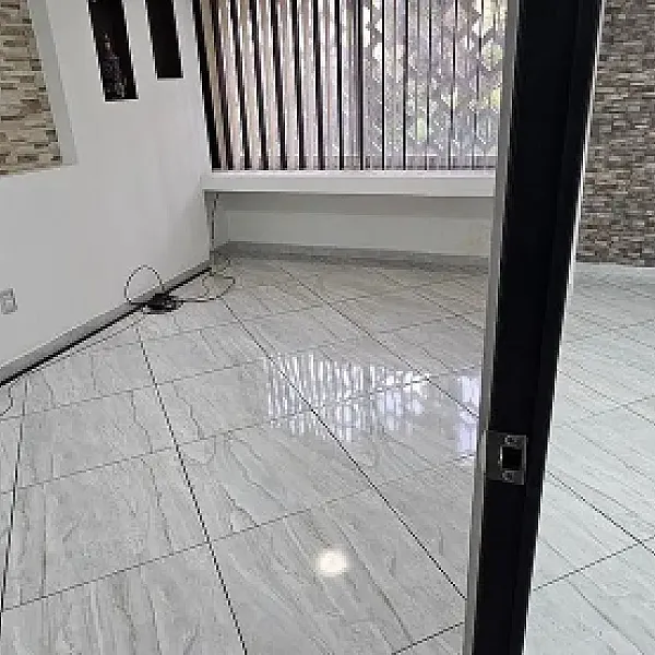 Clínica de 4 consultorios en Renta en Paseos de Churubusco, Ciudad de México.
